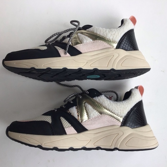 Posh by Poelman Sherpa Sneakers Size eu39 us8 but do run small so more … - Picture 6 of 7